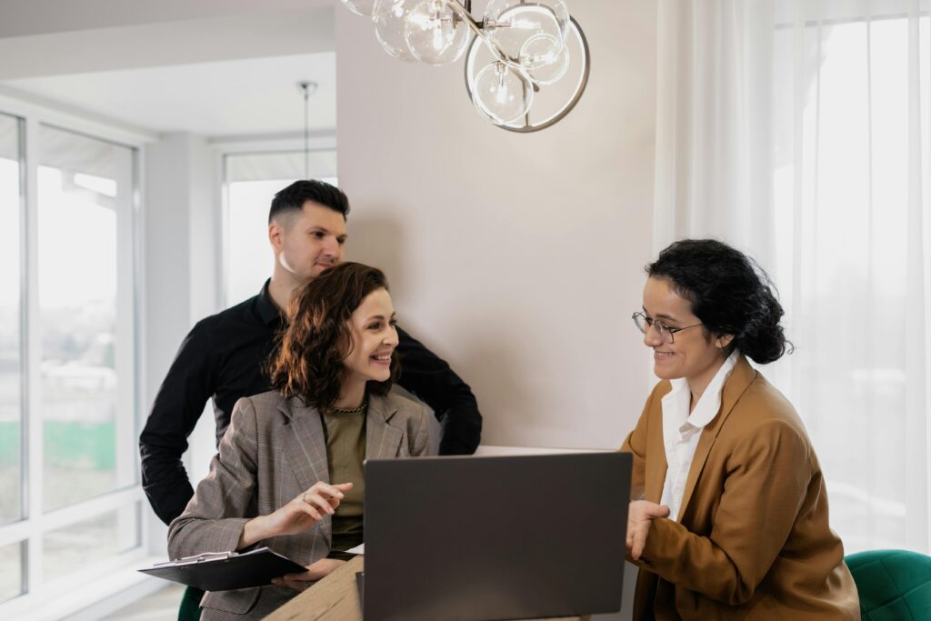 asesoria financiera y seguros recien llegado vancouver